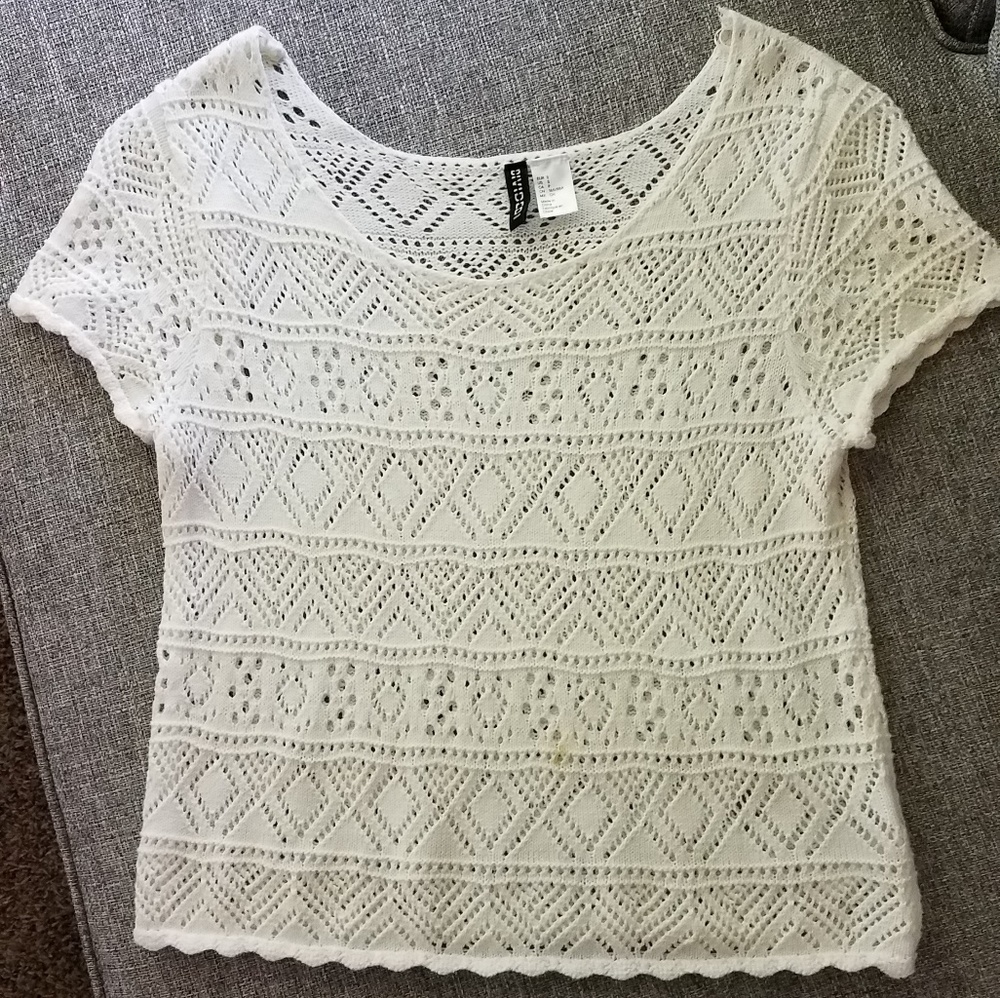 White crop top